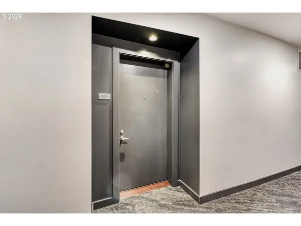 Portland, OR 97209,949 NW OVERTON ST #513