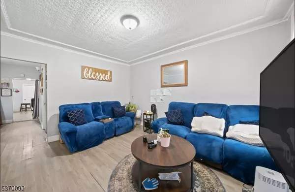 Irvington Twp., NJ 07111,70 Welland Ave