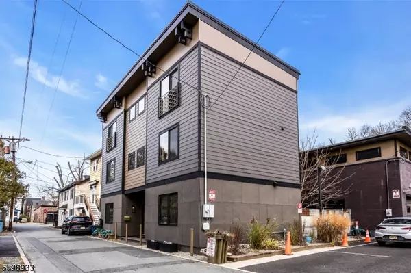 Lambertville City, NJ 08530,10 Mccready Aly