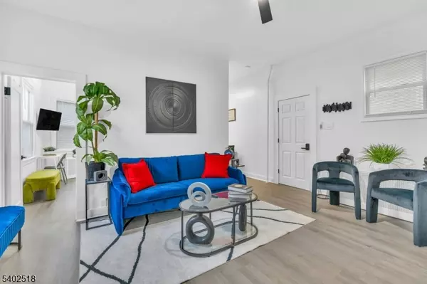 Montclair Twp., NJ 07042,68 Pine St