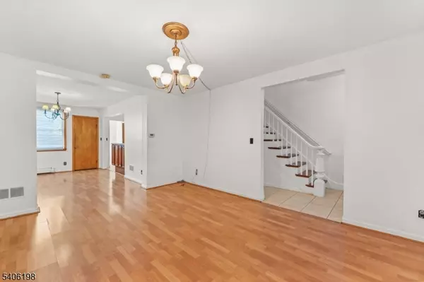 Clifton City, NJ 07011,27 Madison Ave