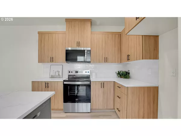 Oregon City, OR 97045,16122 Barlow Trail LN