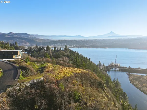 White Salmon, WA 98672,248 STERLING BLVD