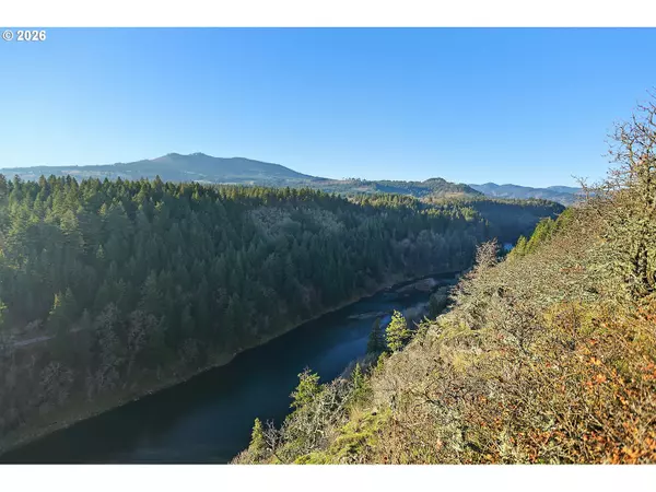 White Salmon, WA 98672,248 STERLING BLVD