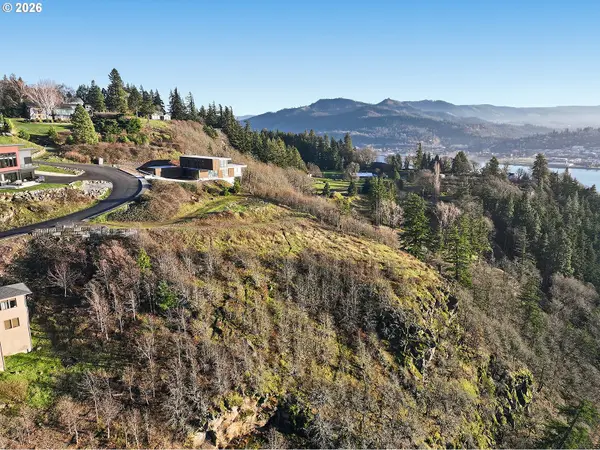 White Salmon, WA 98672,248 STERLING BLVD