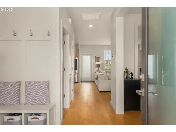 Portland, OR 97203,5475 N BOWDOIN ST #A