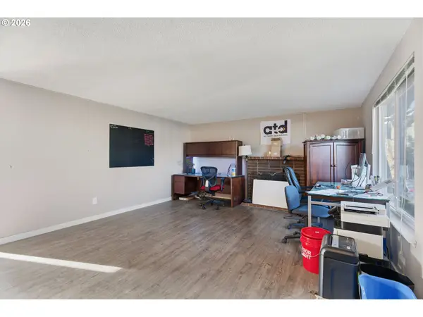 Vancouver, WA 98683,15105 SE 17TH ST