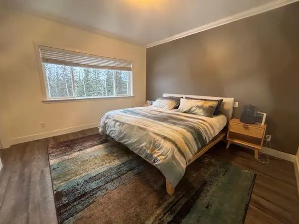 Hinton, AB T7V 0A9,214 Mcardell #10