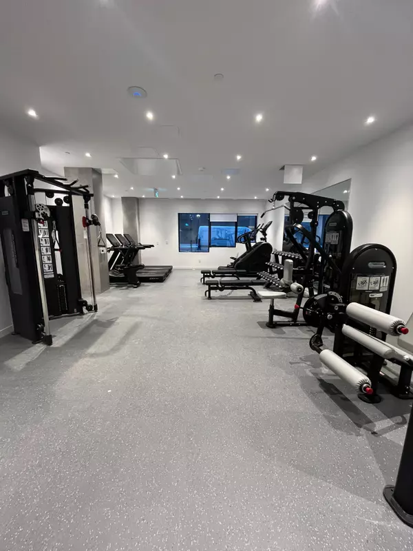 Toronto E11, ON M1B 0G1,7439 Kingston RD #915