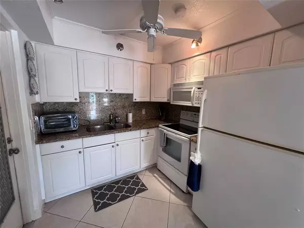 Fort Lauderdale, FL 33306,2850 NE 30th St #1