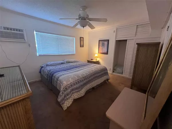 Fort Lauderdale, FL 33306,2850 NE 30th St #1