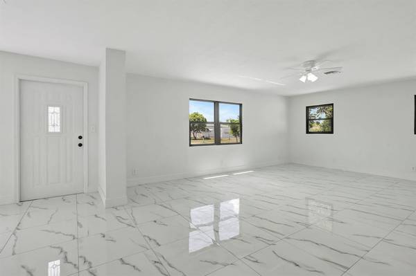 Pompano Beach, FL 33064,3060 NE 12th Ave