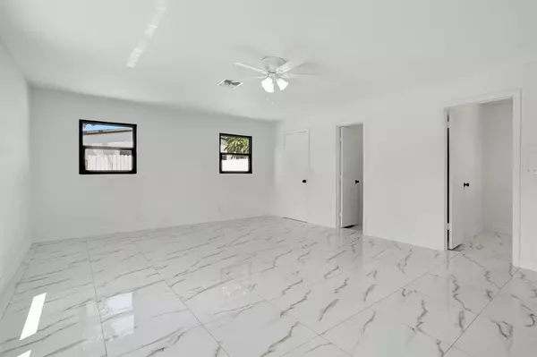 Pompano Beach, FL 33064,3060 NE 12th Ave