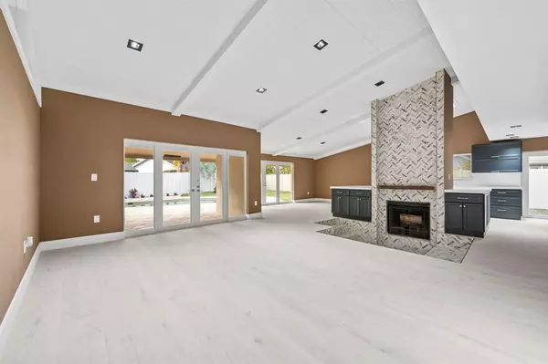 Plantation, FL 33324,511 NW 78th Ter