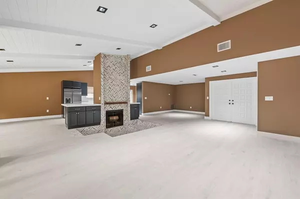 Plantation, FL 33324,511 NW 78th Ter