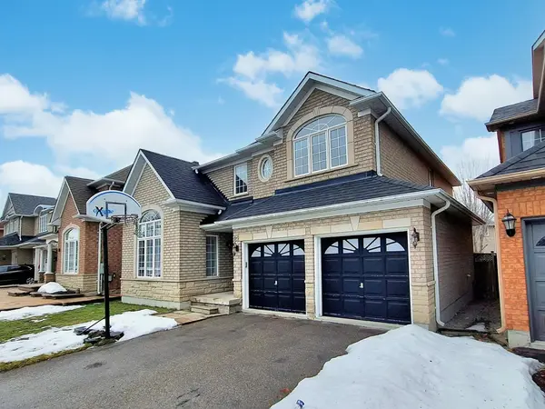 82 Littleleaf CRES, Markham, ON L3S 4E9