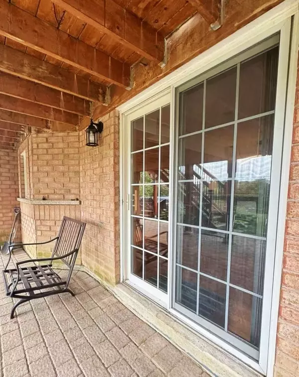 Richmond Hill, ON L4E 4C8,5 Richvalley CRES #Bsmt