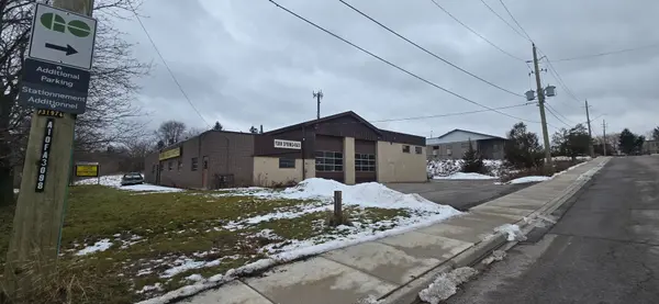 Aurora, ON L4G 4C2,60 Industrial Pkwy N