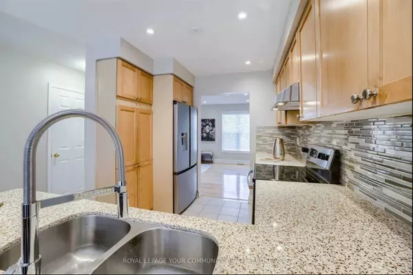 Mississauga, ON L5V 2Y4,5980 Whitehorn AVE #101