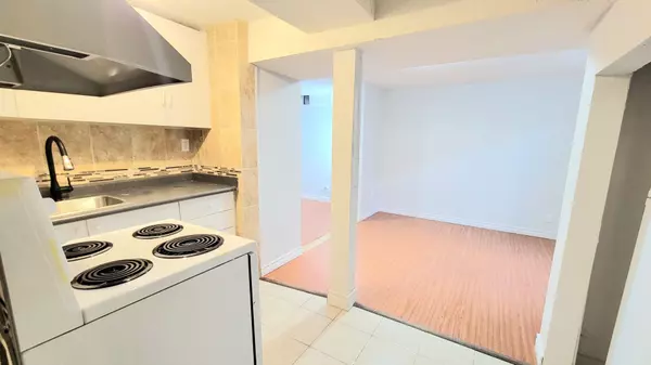 Brampton, ON L6V 2W7,23 Bruce Beer DR #BSMT