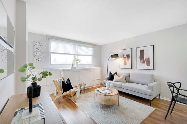 8351 Mclaughlin RD #403, Brampton, ON L6Y 4H8