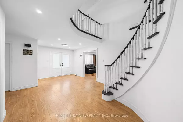 Mississauga, ON L5B 2S2,2602 Mason HTS