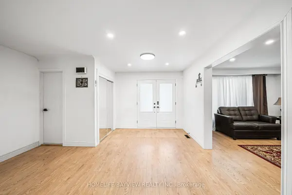 Mississauga, ON L5B 2S2,2602 Mason HTS