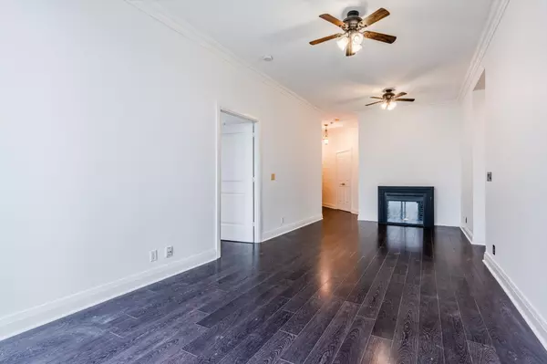 Mississauga, ON L4Z 0A4,70 Absolute AVE #2906