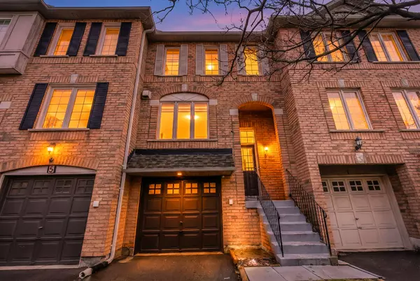 Brampton, ON L6V 4M1,2 Clay Brick CT NW #3