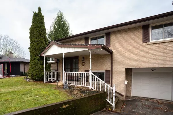 Burlington, ON L7N 1Y9,301 Lakeview AVE