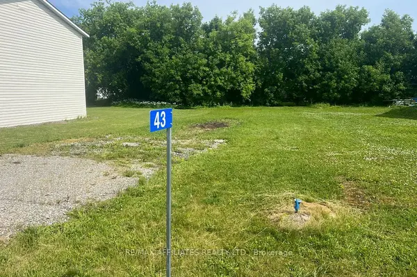 Montague, ON K7A 3E2,43 King ST