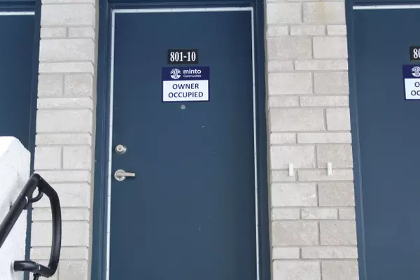 801 Glenroy Gilbert DR #10, Barrhaven, ON K2J 5W4