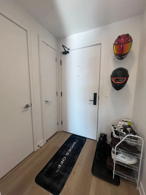 1 Jarvis ST #1501, Hamilton, ON L8R 0A8