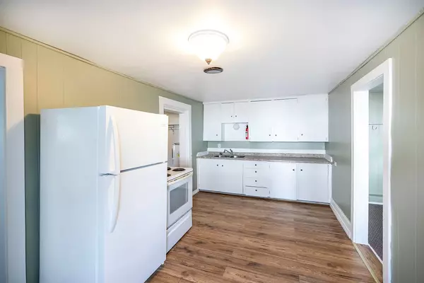 Cramahe, ON K0K 1S0,91 Division ST #3