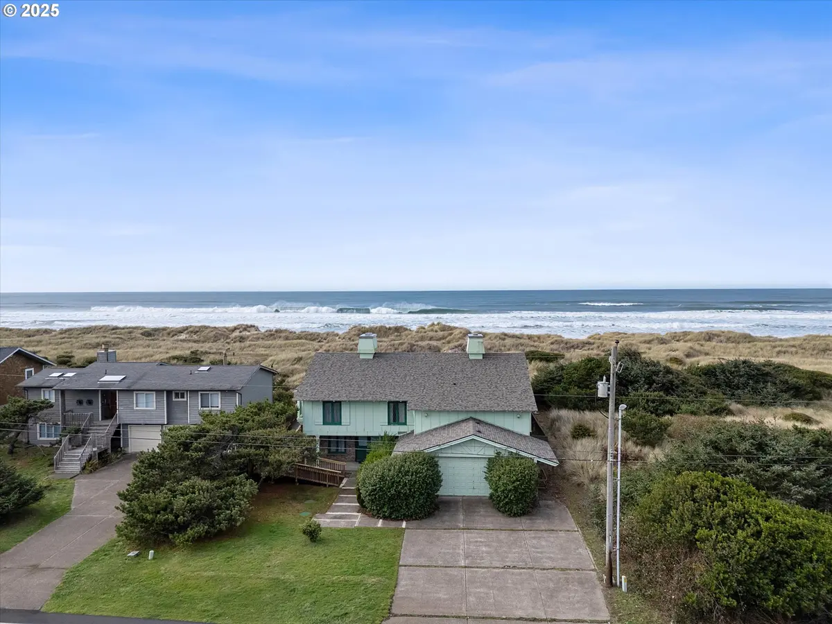 Waldport, OR 97394,2014 NW OCEANIA DR
