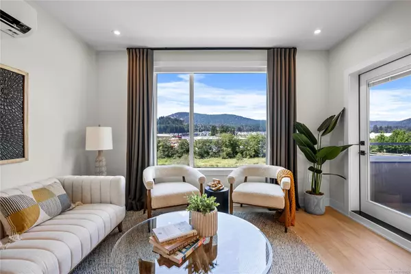 Langford, BC V9B 7B4,1371 Goldstream Ave #606