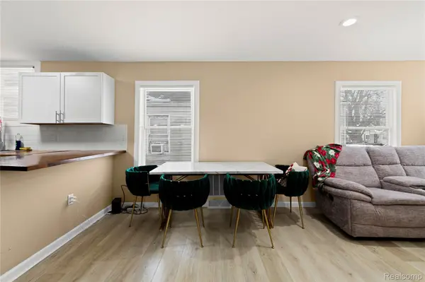 Detroit, MI 48235,19800 Oakfield ST