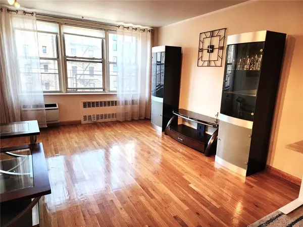 Brooklyn, NY 11230,1801 Ocean AVE #5F