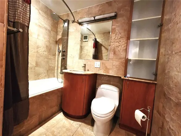 Brooklyn, NY 11230,1801 Ocean AVE #5F