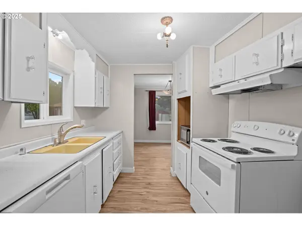 2657 N HWY 101 #6, Seaside, OR 97138