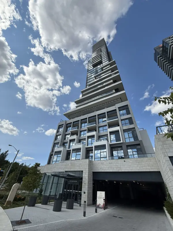 Toronto C13, ON M3C 0P9,10 Inn On The Park DR #604