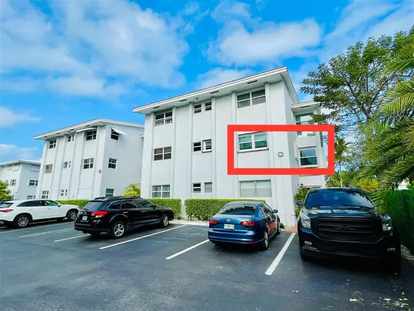 Lauderdale By The Sea, FL 33308,234 Hibiscus Ave #271