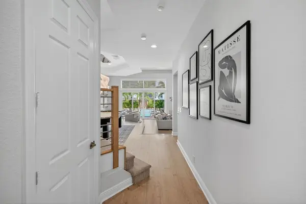 Lauderdale By The Sea, FL 33308,4632 Seagrape Dr #4632