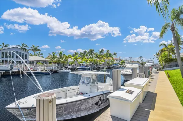 3000 NE 48th Ct #302, Lighthouse Point, FL 33064