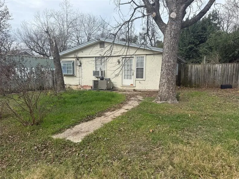 1617 Blackmon Street, Waco, TX 76708