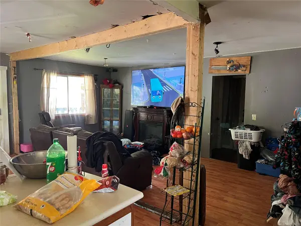 Zeballos, BC V0P 2A0,619 Keno Cres