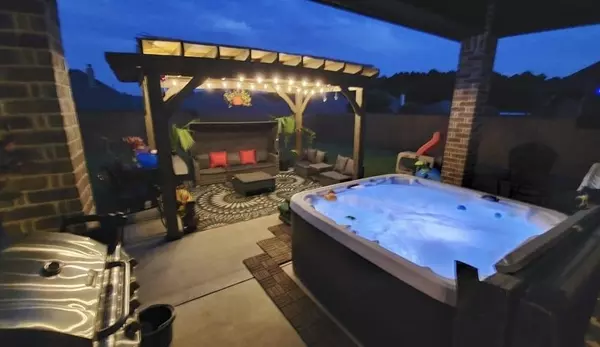 Tyler, TX 75703,7352 Kingsport Lane