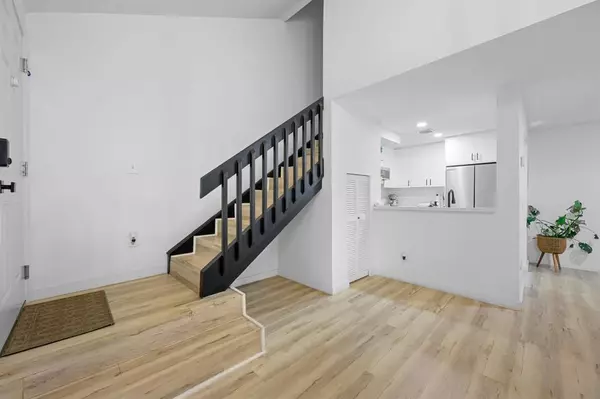 North Lauderdale, FL 33068,2157 NW Champions Way #2157