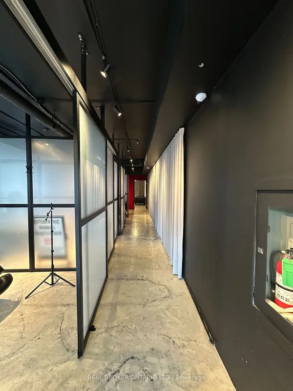 Toronto W06, ON M8V 1H8,2847 Lake Shore BLVD W #101 - 1