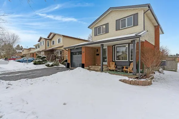 Kitchener, ON N2E 2R4,34 Rosebank CRES